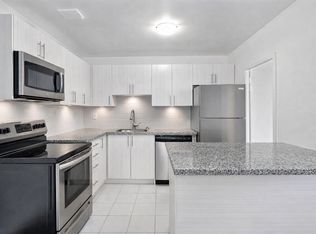 51 Owen St, Penetanguishene, ON L9M 1M8