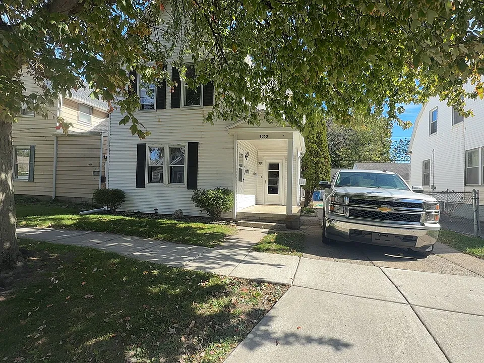 3950 Woodhaven Drive