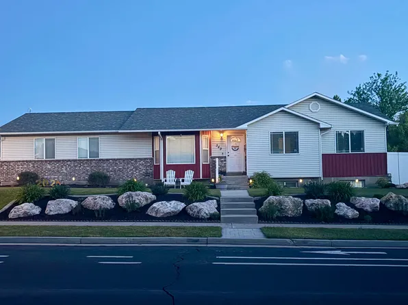 349 Bluff St, Providence, UT 84332