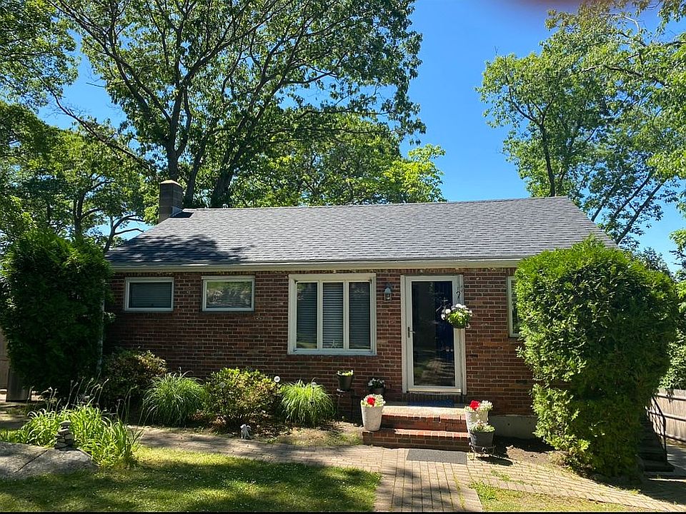 1st image of 28 Stanwood Ave