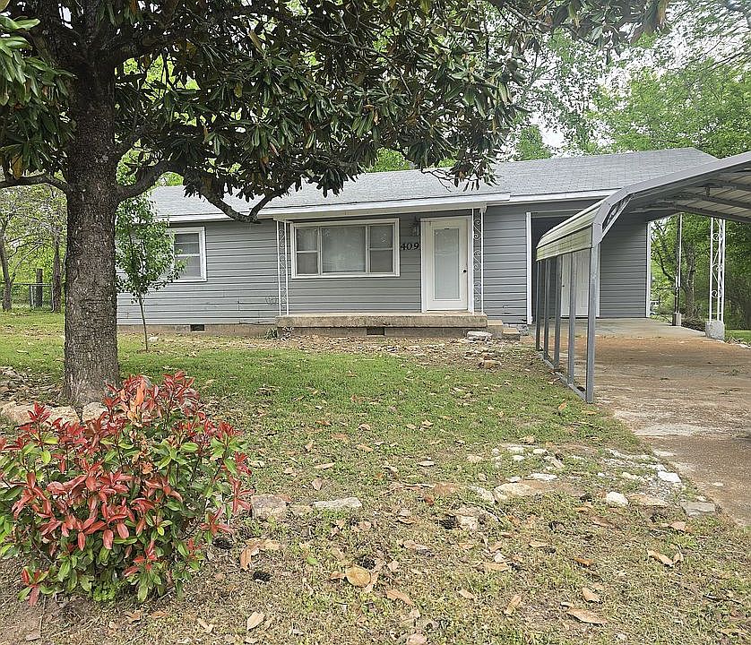 1st image of 409 S 2nd St
