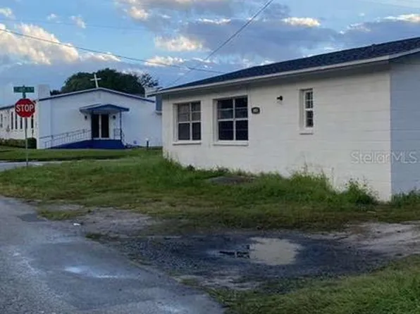 1001 N 16th Ct, Fort Pierce, FL 34950