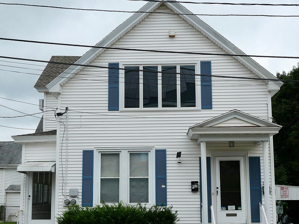 1st image of 124 Mount Hope St #2