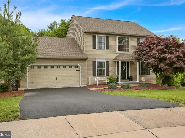 7 Kantner Ln N, Shillington, PA 19607