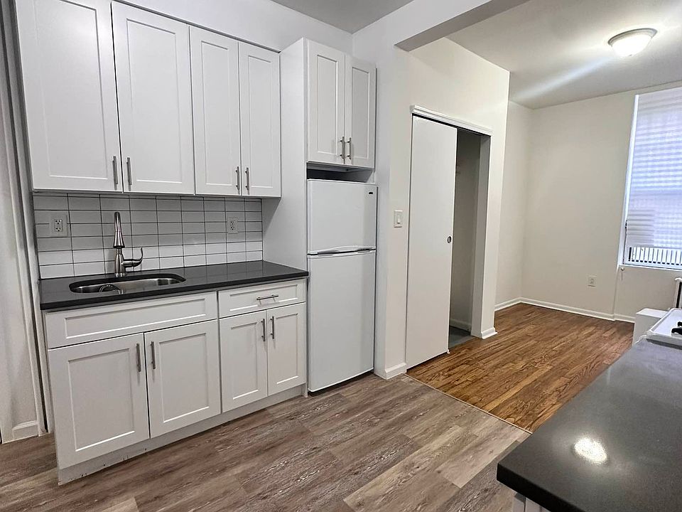 1st image of 344 E 62nd St APT 1A