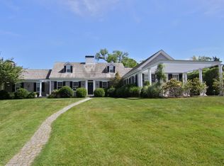 115 Peases Point Way N, Edgartown, MA 02539