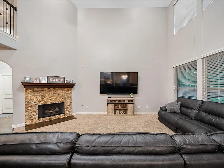 15311 Kenny Dr — Photo 8