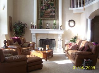 869 Glenbard Rd, Glen Ellyn, IL 60137