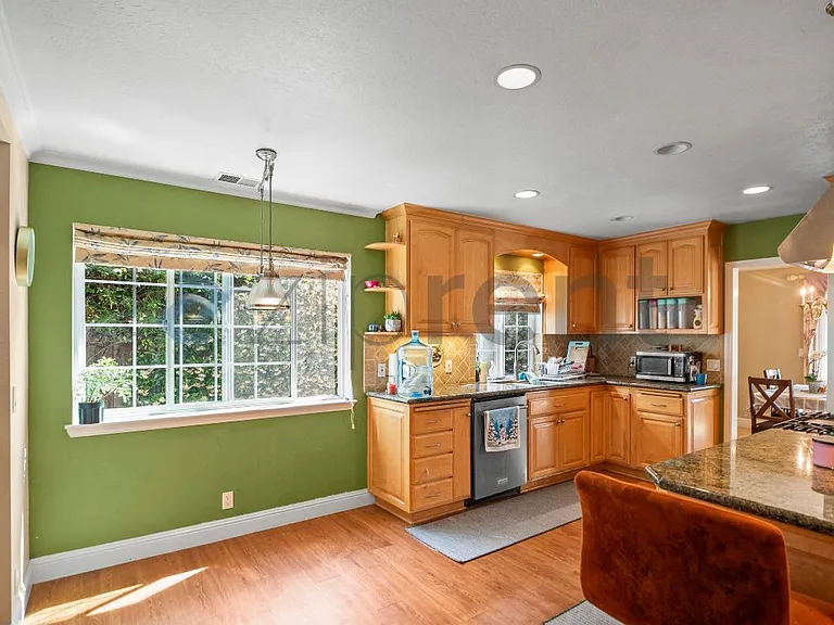1010 Teal Dr — Photo 14