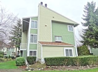 2417 S 222nd St APT A1, Des Moines, WA 98198