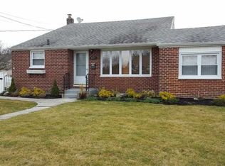 445 Atlantic Ave, Massapequa Park, NY 11762