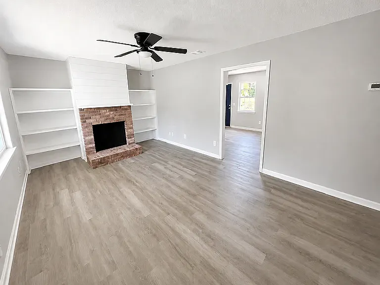 506 Georgia Ave #B — Photo 1