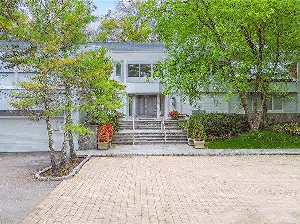 80 Valentines Lane, Old Brookville, NY 11545