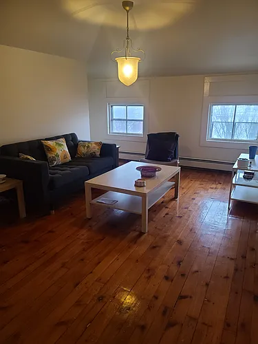 60 Pearl St Photo 1