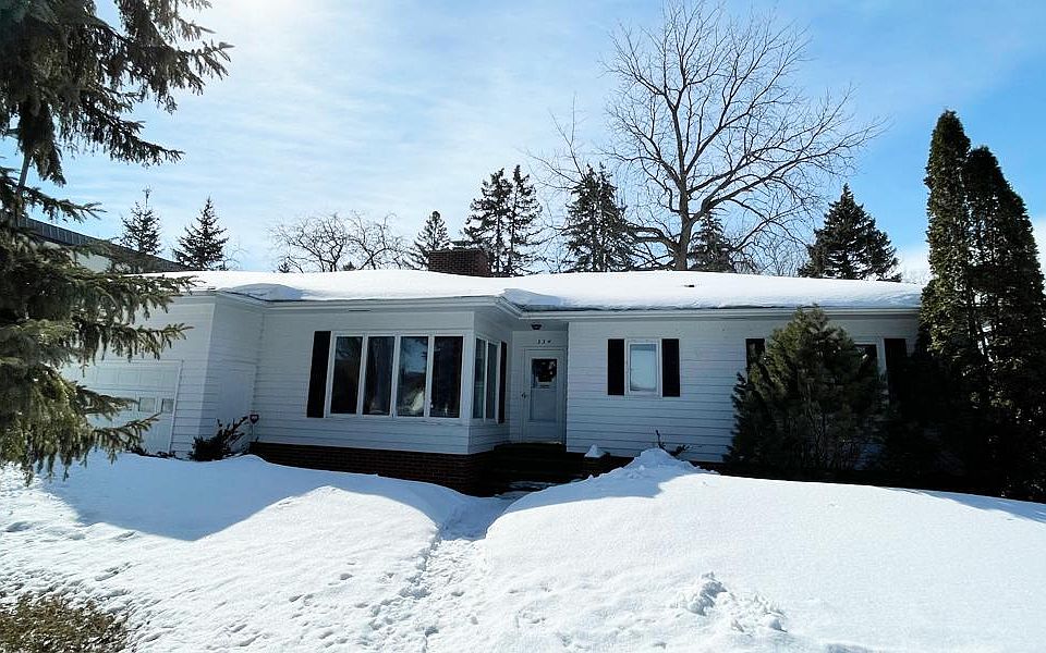 334 E Alcott Ave, Fergus Falls, MN 56537 Zillow