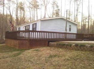 857 Holly Springs Rd, Toccoa, GA 30577