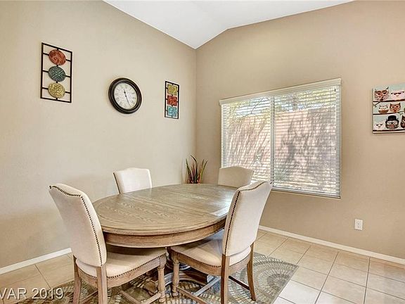 4th image of 3824 Citrus Heights Ave