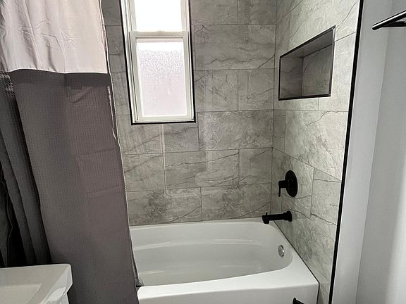 5th image of 5240 S Paulina St Floor 2