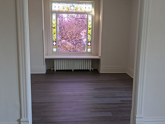 3rd image of 121 Hinsdell Pl #3N
