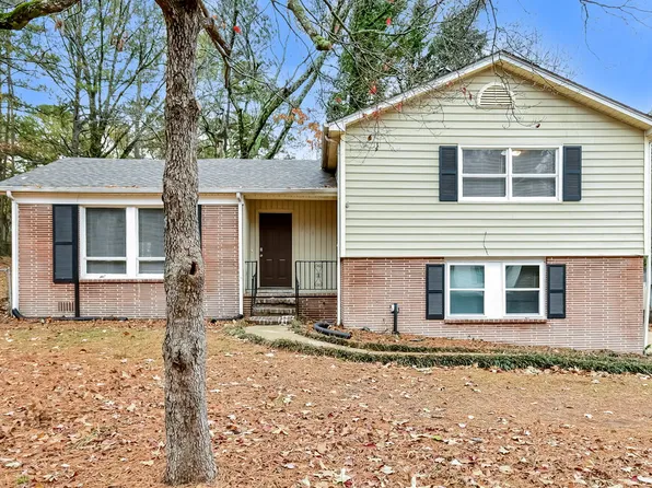 909 Winchester Dr, Birmingham, AL 35235