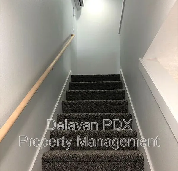 1396 Kimber Ct — Photo 17