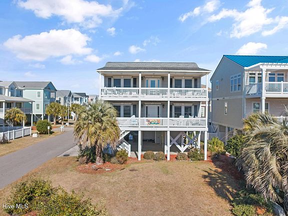 2nd image of 1126 Ocean Boulevard W
