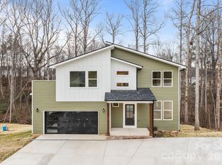 141 Wood Acre Dr, Mooresville, NC 28115