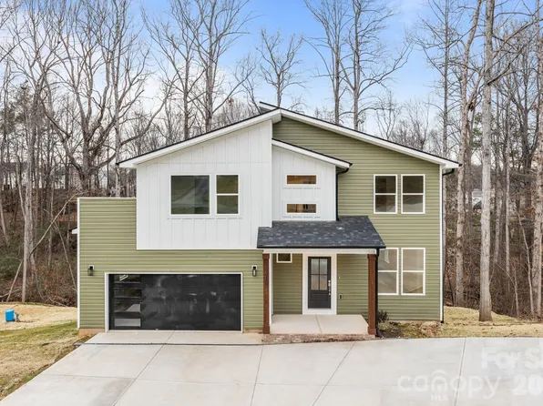 141 Wood Acre Dr, Mooresville, NC 28115