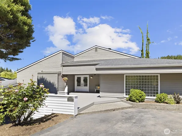16306 Valhalla Drive, Bothell, WA 98011