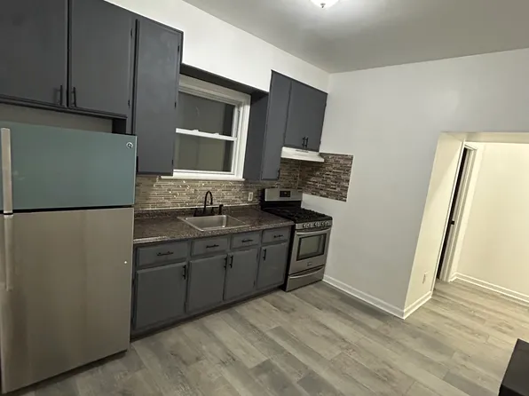 38 Arverne Ter #1, Irvington, NJ 07111