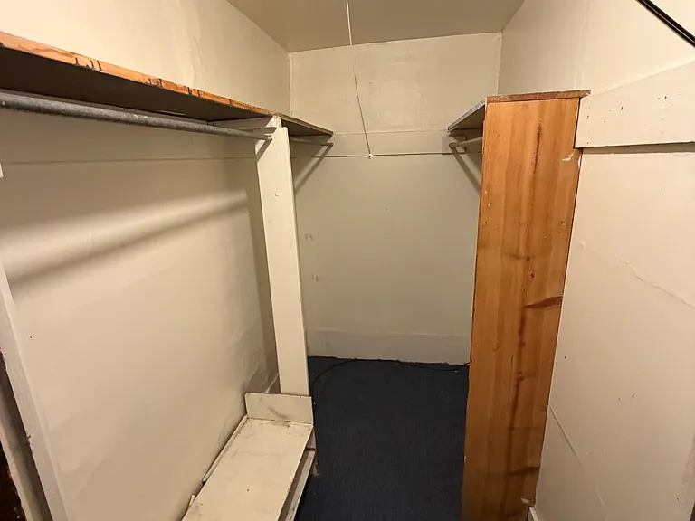 507 W Main St #2R — Photo 6