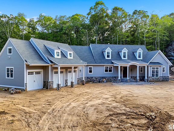 2nd image of 41-B Whippoorwill Road