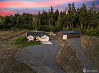 560 Park Rd, Winlock, WA 98596
