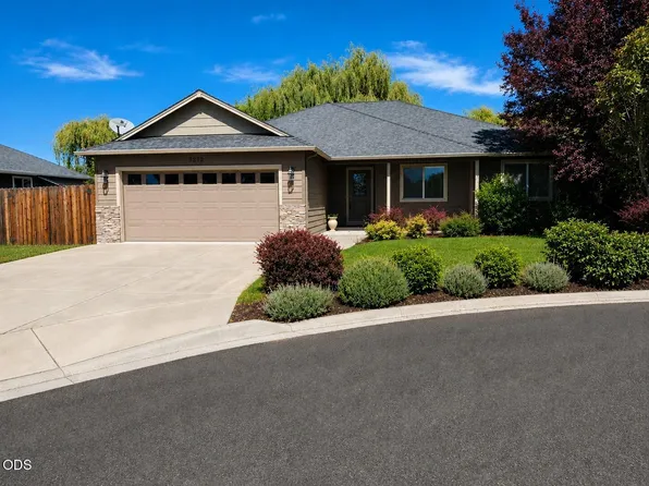 3272 Nellie Ettinger Ln, Medford, OR 97504