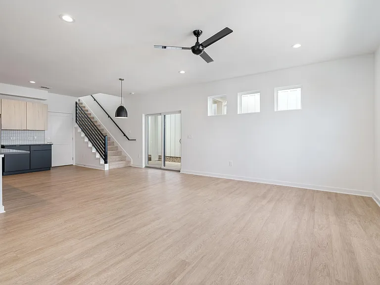 7601 Cooper Ln #4 — Photo 10