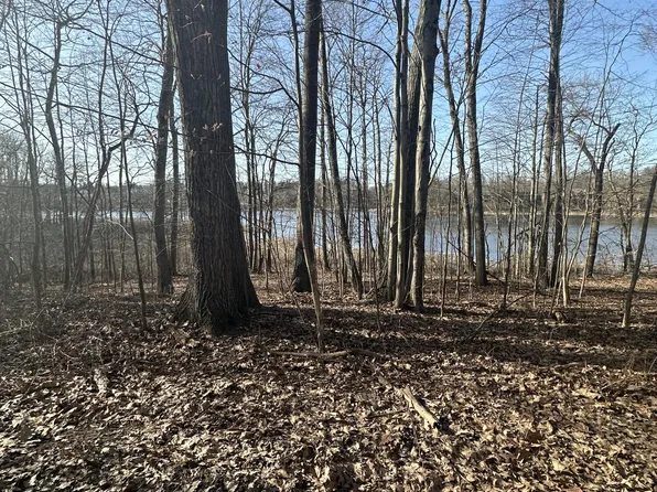 12651 N Sherman Dr, Richland, MI 49083