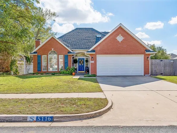 5116 Ladbrook St, Norman, OK 73072