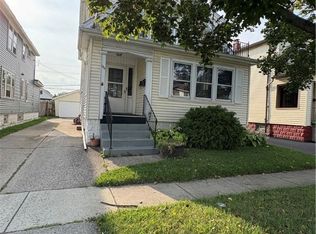 144 Ivanhoe Rd, Buffalo, NY 14215