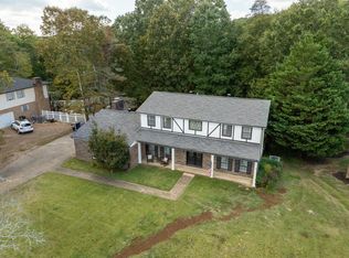 1820 Rock Bluff Rd, Hixson, TN 37343