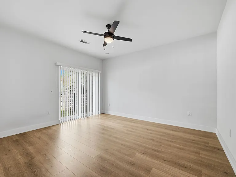 3101 Govalle Ave #101 — Photo 9