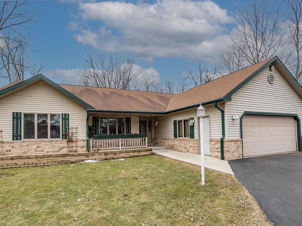 N83W13825 Fond Du Lac AVENUE, Menomonee Falls, WI 53051 Zillow