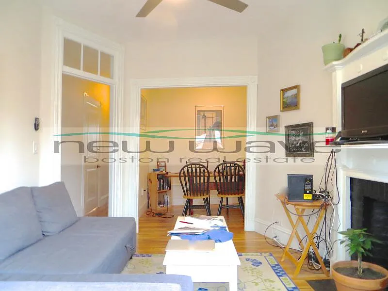 2 bed, 850 sqft, $3,800 — Photo 3