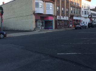 209 S Oak St, Mount Carmel, PA 17851