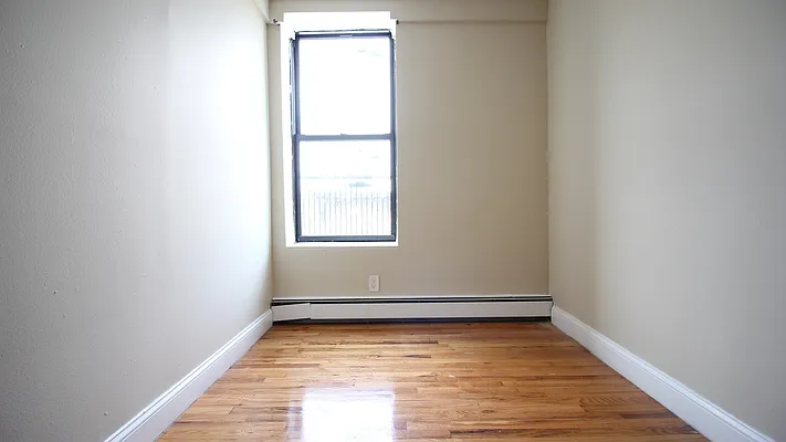 Rented by Nooklyn NYC LLC | media 24