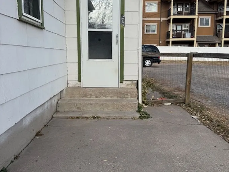 300-8 E Jefferson Rd — Photo 13