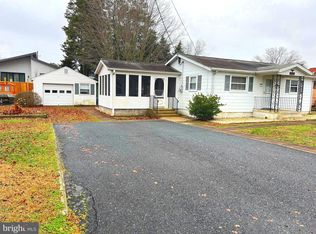 37394 5th St, Rehoboth Beach, DE 19971