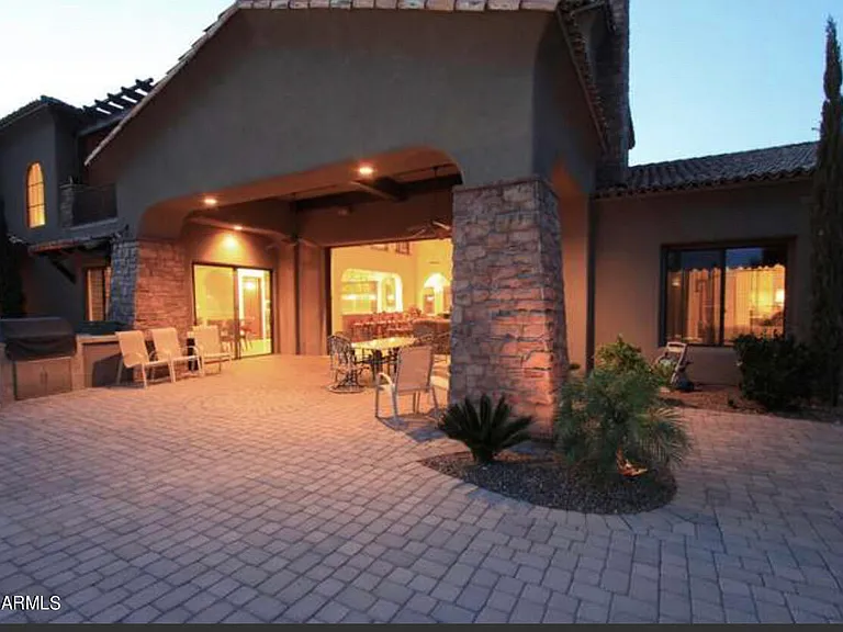 3539 E Presidio Cir — Photo 3