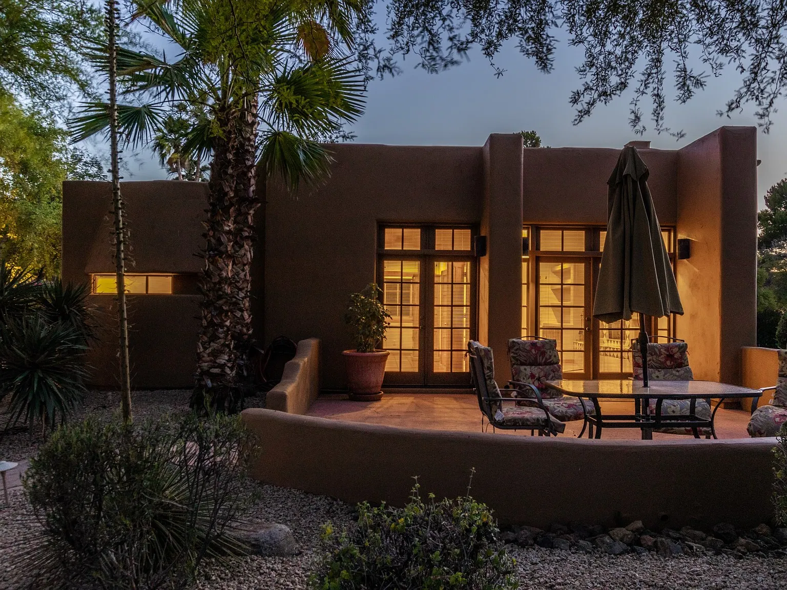 E Bluebird Ln, Paradise Valley — Photo 2