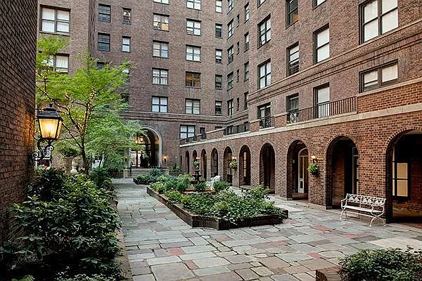 Rented by Nancy Packes Inc. | media 2