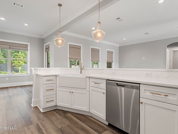 5th image of 12531 Westwood Pl